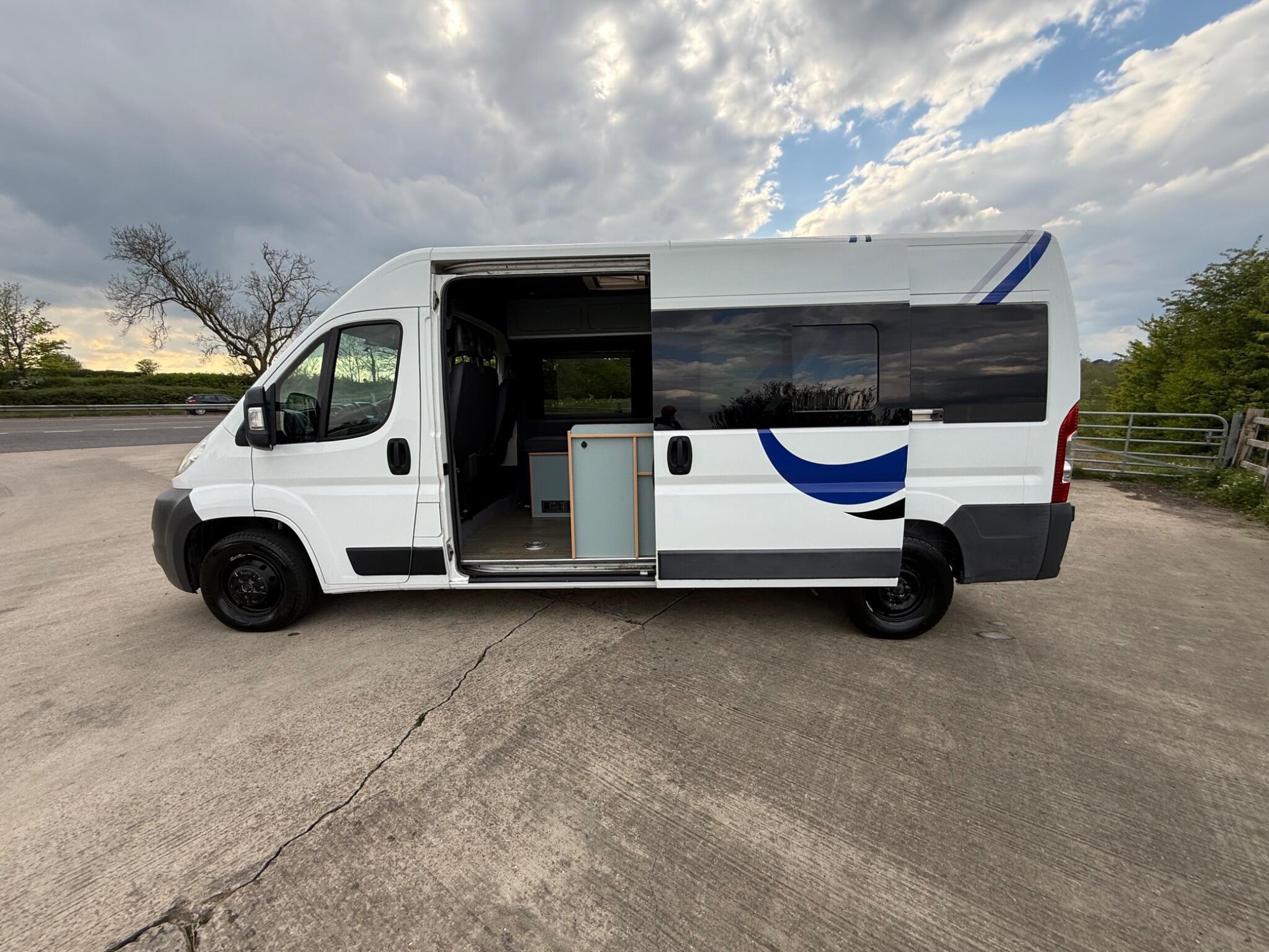 Citroen Relay 2.2 HDi 35 Enterprise L3 H2 4dr — photo 81 of 134